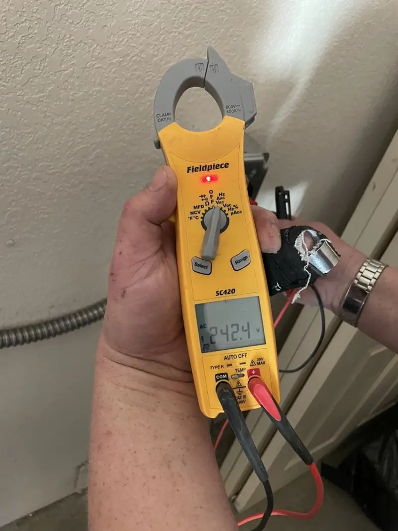 Voltage testing with clamp meter during Generator Installation in Granite Hills